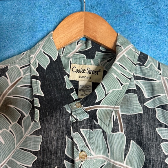 Vintage Cooke Street Shirt Mens Size L Floral Reverse Print Hawaiian Beach - Picture 8 of 16
